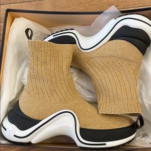 Louis vuitton archlight gold sneakers